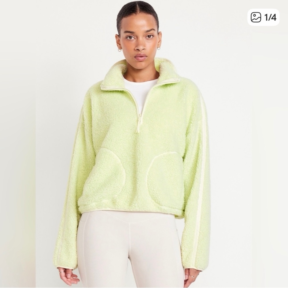 Old navy cropped Sherpa 1/4 pullover